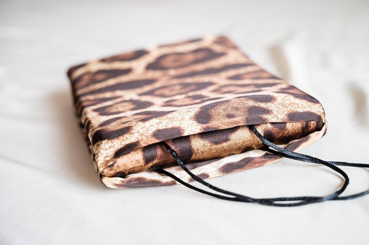 MINIMAL LEOPARD TOTE